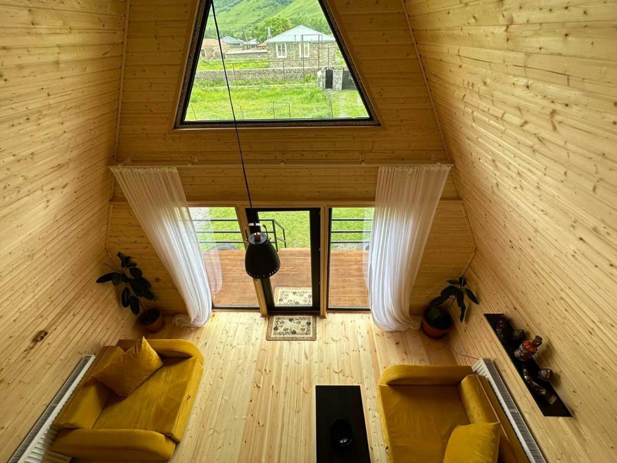 Апартаменты Thomas' Hut Казбеги Экстерьер фото
